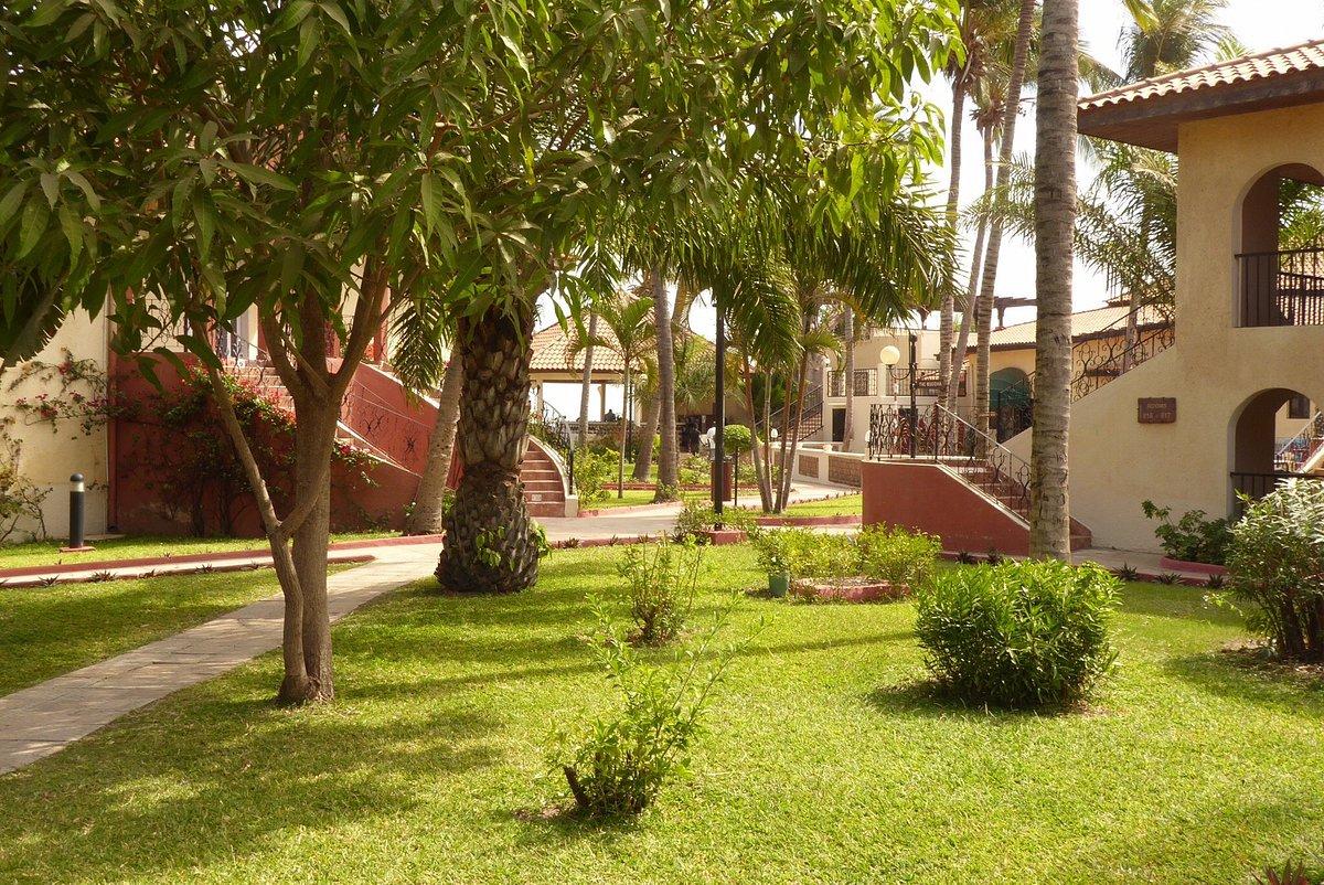 Ocean Bay Hotel & Resort Bakau 外观 照片