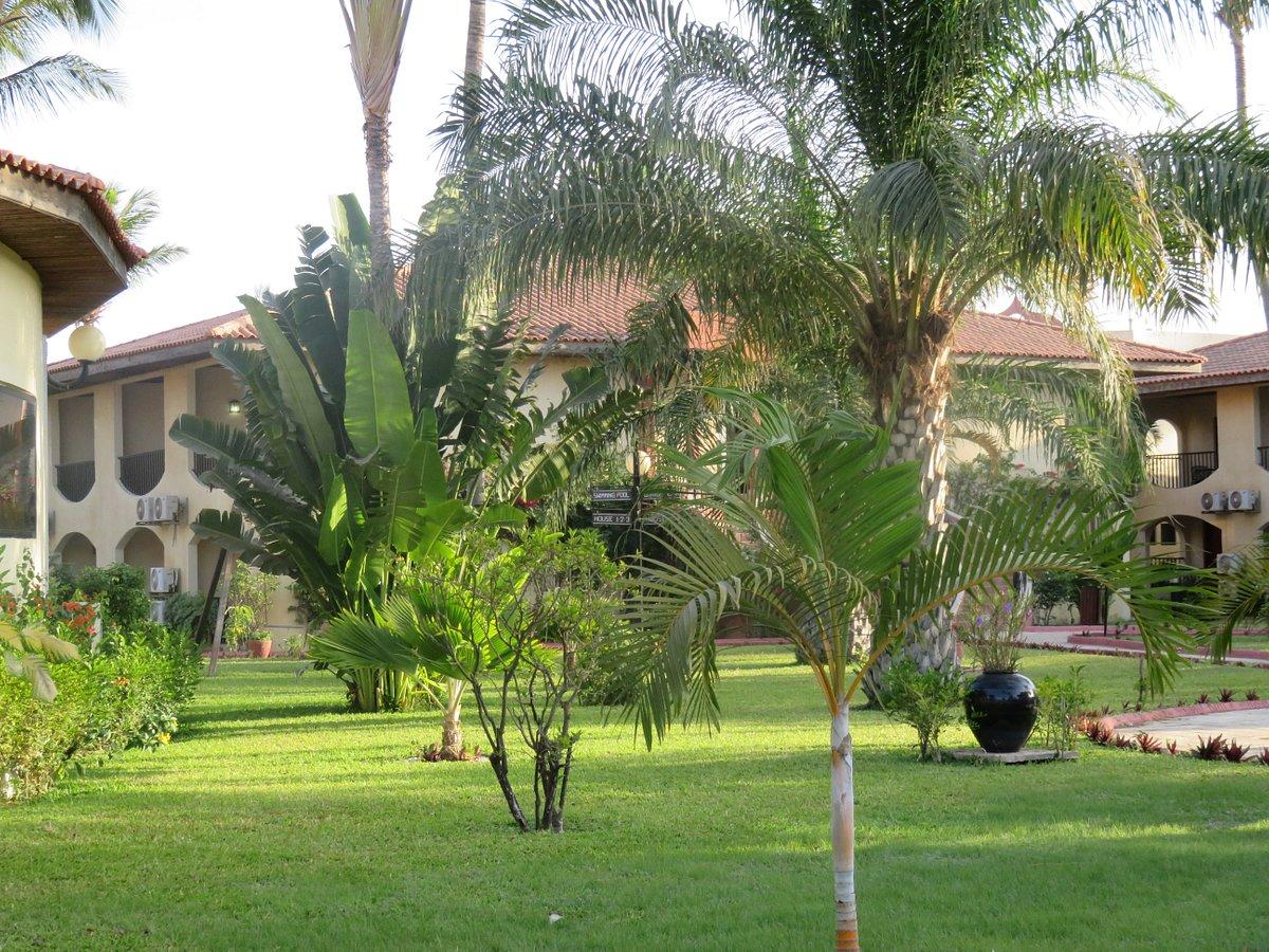 Ocean Bay Hotel & Resort Bakau 外观 照片