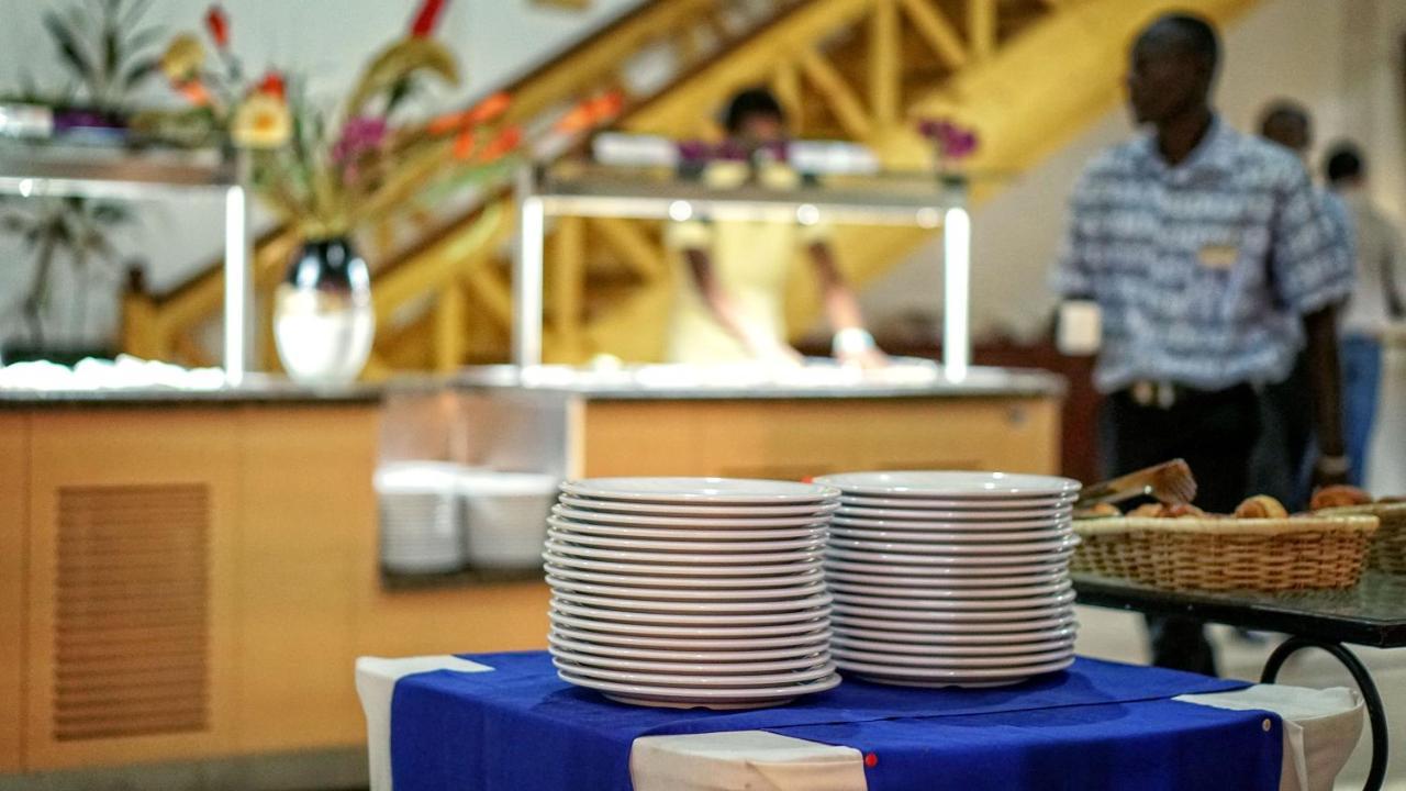 Ocean Bay Hotel & Resort Bakau 外观 照片