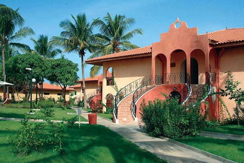 Ocean Bay Hotel & Resort Bakau 外观 照片
