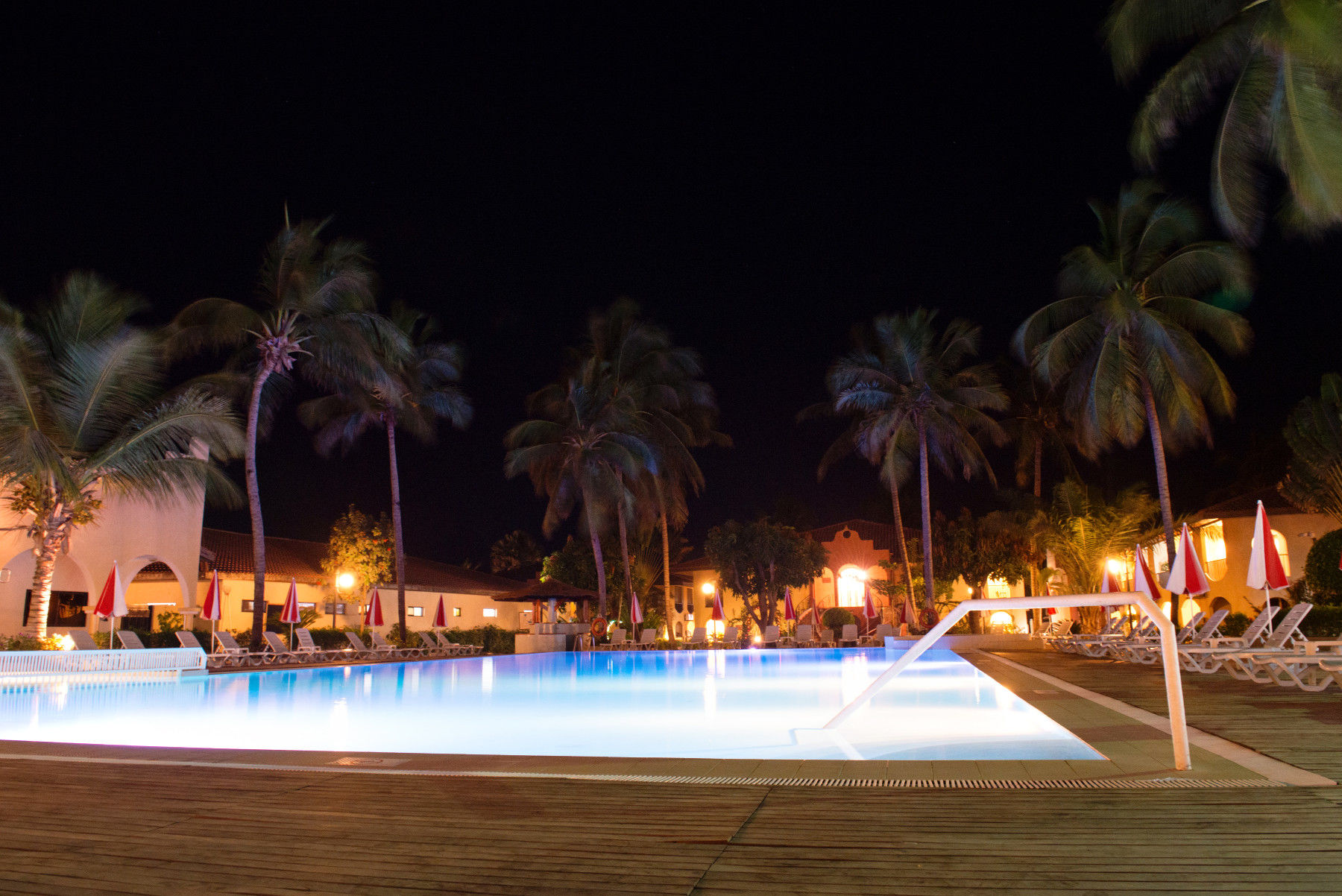 Ocean Bay Hotel & Resort Bakau 外观 照片